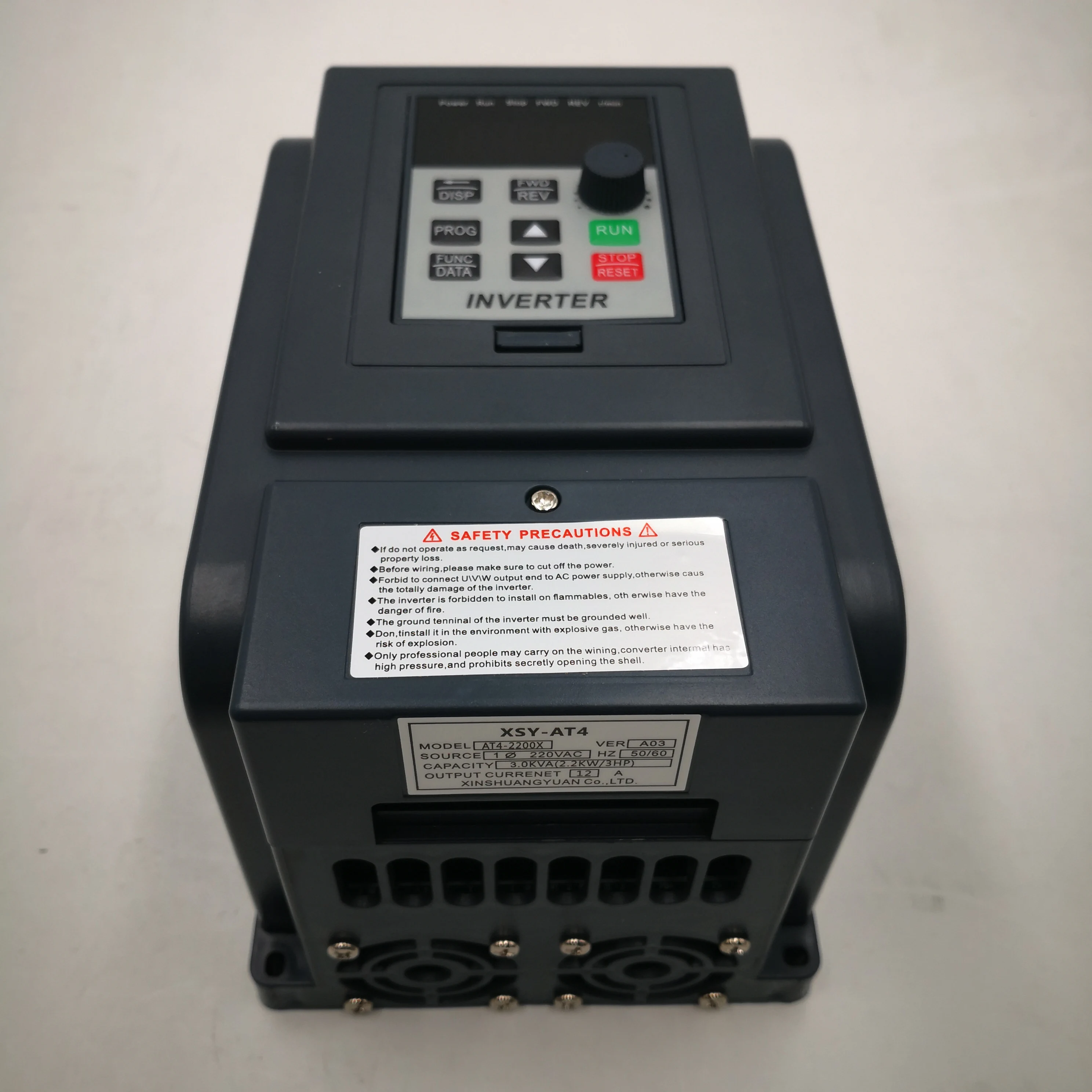 Инвертор AT4 2.2KW 1P 220V и Выход реальную 3P 380V out Малый бытовый Электрический Вход