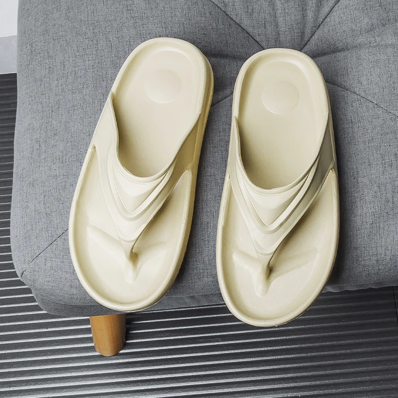 

2021 New Trend Men Casual Slippers Soft Bottom Mens Shower Slippers Thick Bottom Men Indoor Slippers Designer Male Casual Shoes