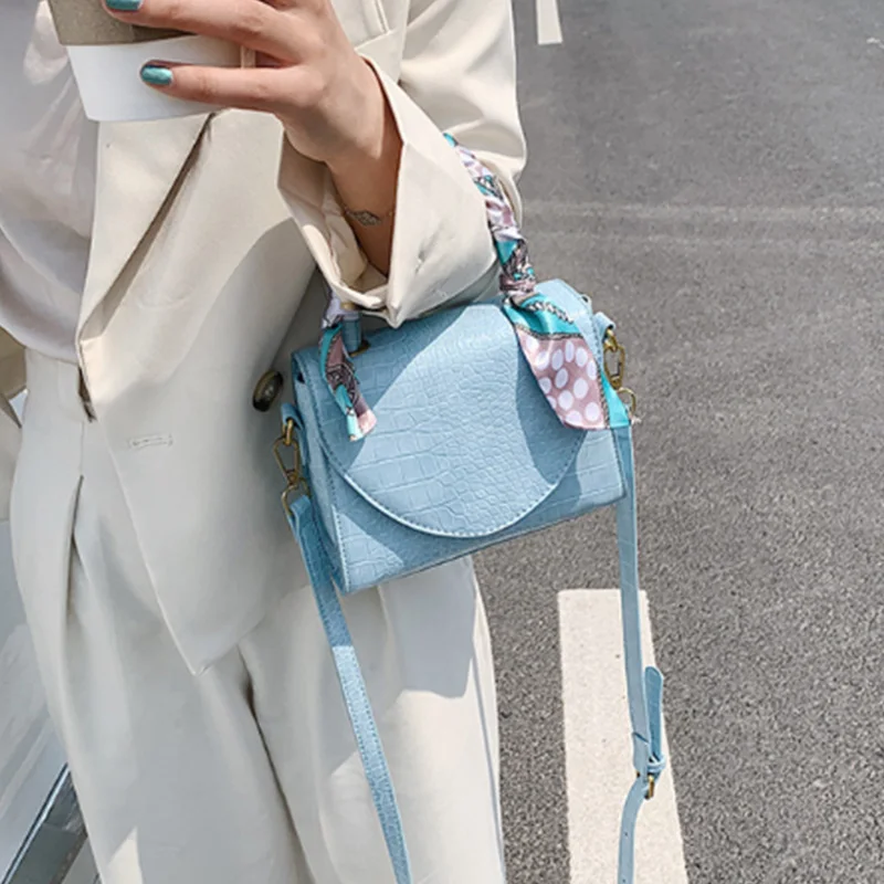 

Crocodile Pattern PU Leather Crossbody Bags for 2020 Female Shoulder Handbags Lady Totes with Scarves Design