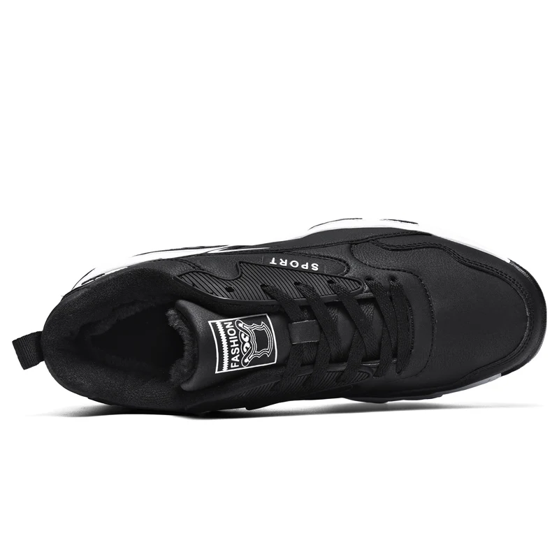 

High quality hiking shoes are waterproof, non-slip and To prevent through the sole The quality of Men's sneakers