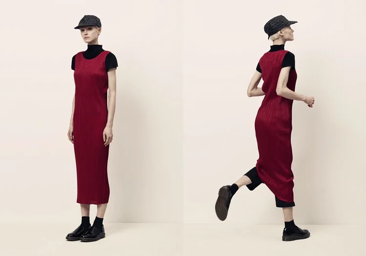 HOT SELLING  Fashion fold sleeveless pure color o-neck long dress Bottoming dress  IN STOCK