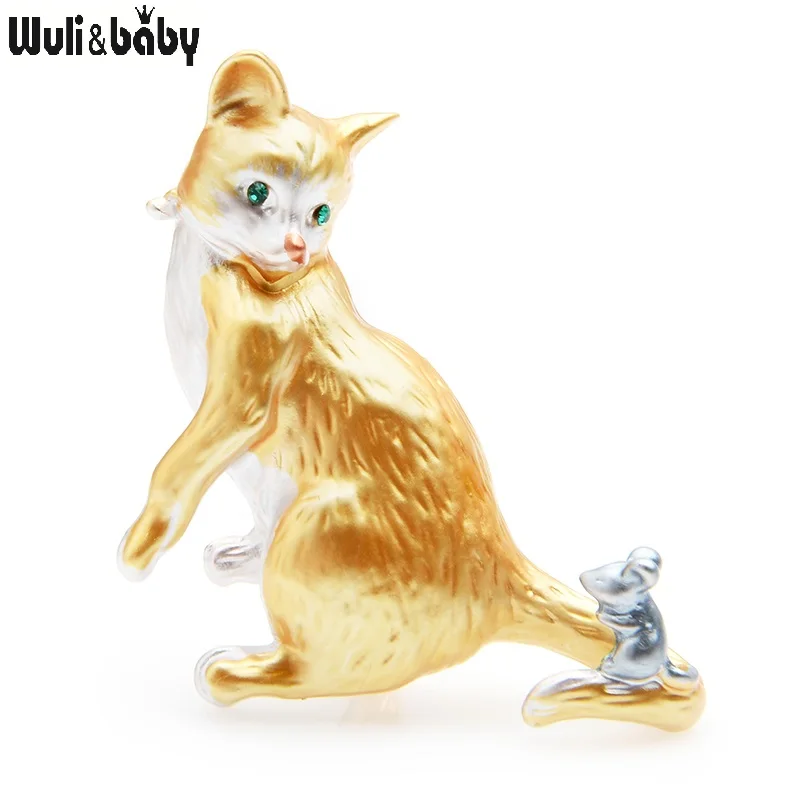 yellow Wuli& baby, эмалированная кошка, играющая в броши с изображением мыши, Женская Коричневая и желтая кошка, животное, повседневная Банкетная брошь, булавки, подарки на год - Окраска металла: yellow