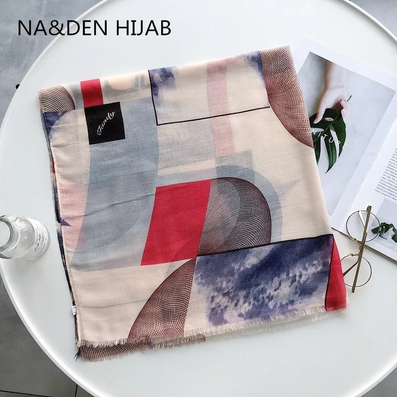 

Women Cotton Large Hijab Foulard Spring Scarves for Female Soft Blanket Wrap Long Shawl New Arrivd Geometric Print High Quality