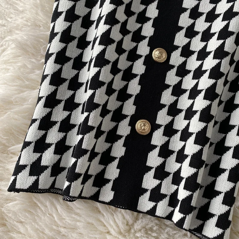 

Amolapha Women Black White Contrast Color Swallow Gird O-Neck Button Short Sleeve High Waist Temperament Knitting Mini Dress