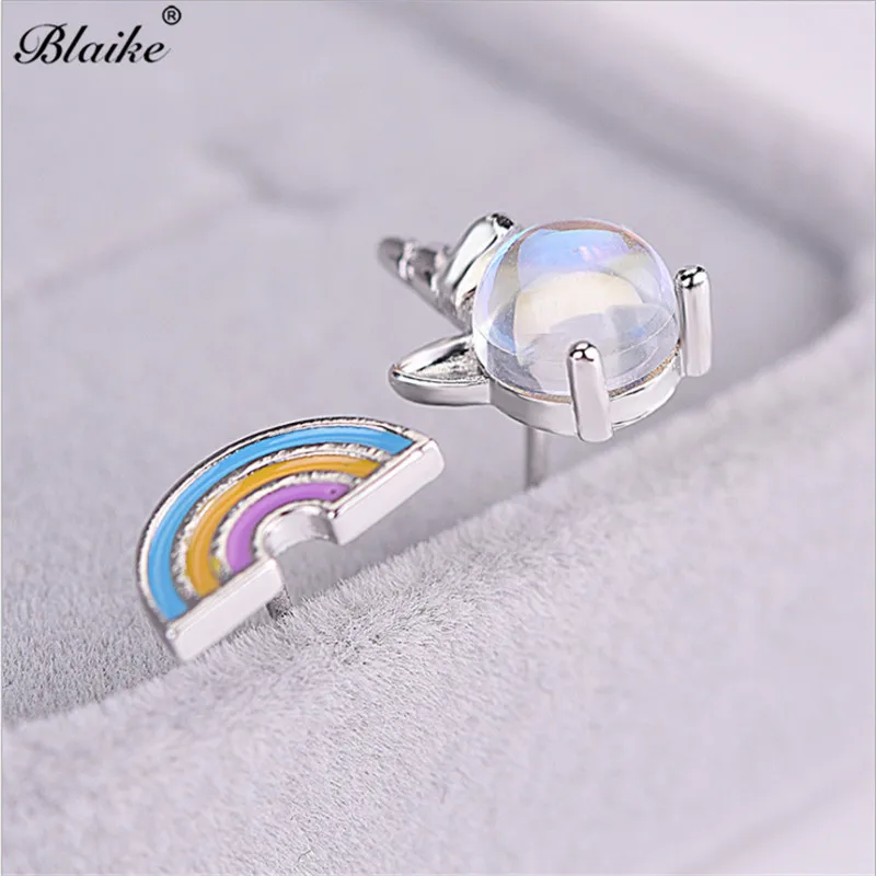 Blaike Серебряный Цвет Радуга Единорог серьги гвоздики лунный камень для женщин