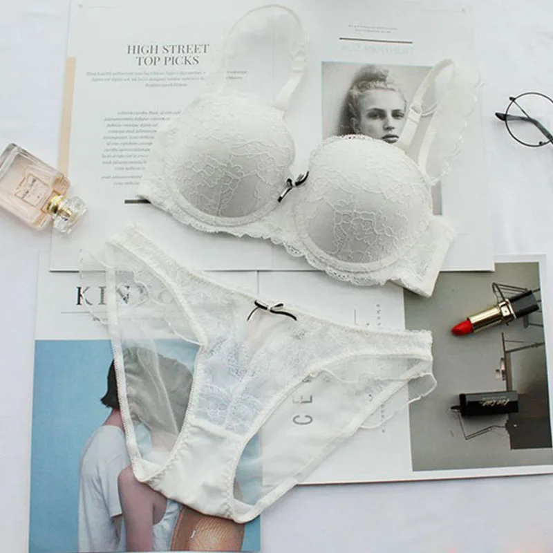 

Lady Hot Sexy Push Up Bra Deep V Brassiere Thick Cotton Women Underwear Lace Purple Embroidery Flowers Lingerie 3/4 Cup Bras