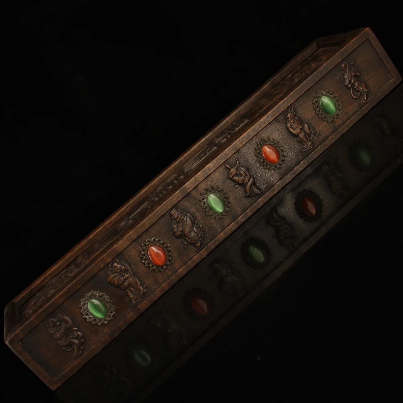 

LaoJunLu A Collection Of Old Copper Gilt Gold Zodiac Pendants From The Qing Dynasty Imitation antique bronze masterpiece