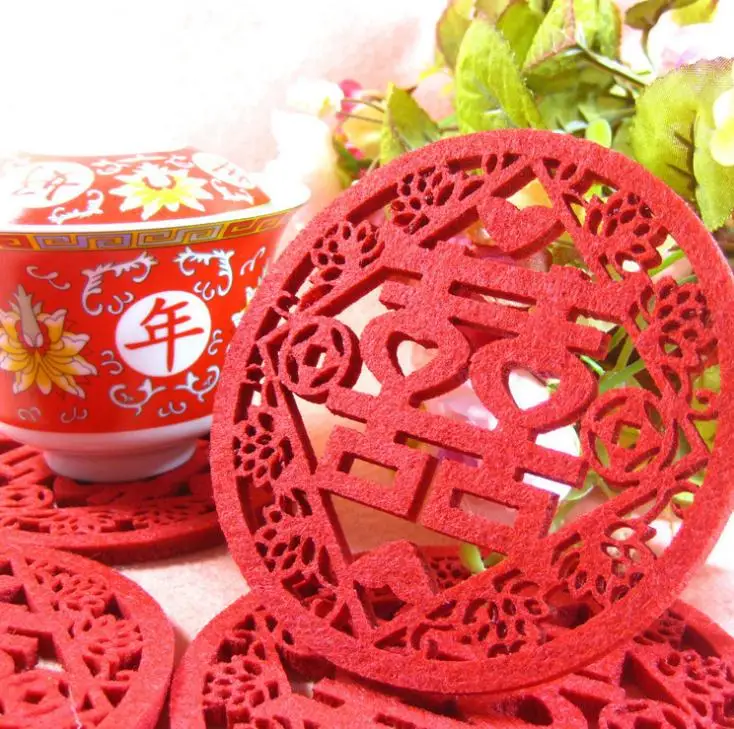 

500pcs Traditional Chinese Style Double Happiness Coasters Non-woven Fabric Wedding Table Decoratioon Party Favor Gift Wholesale