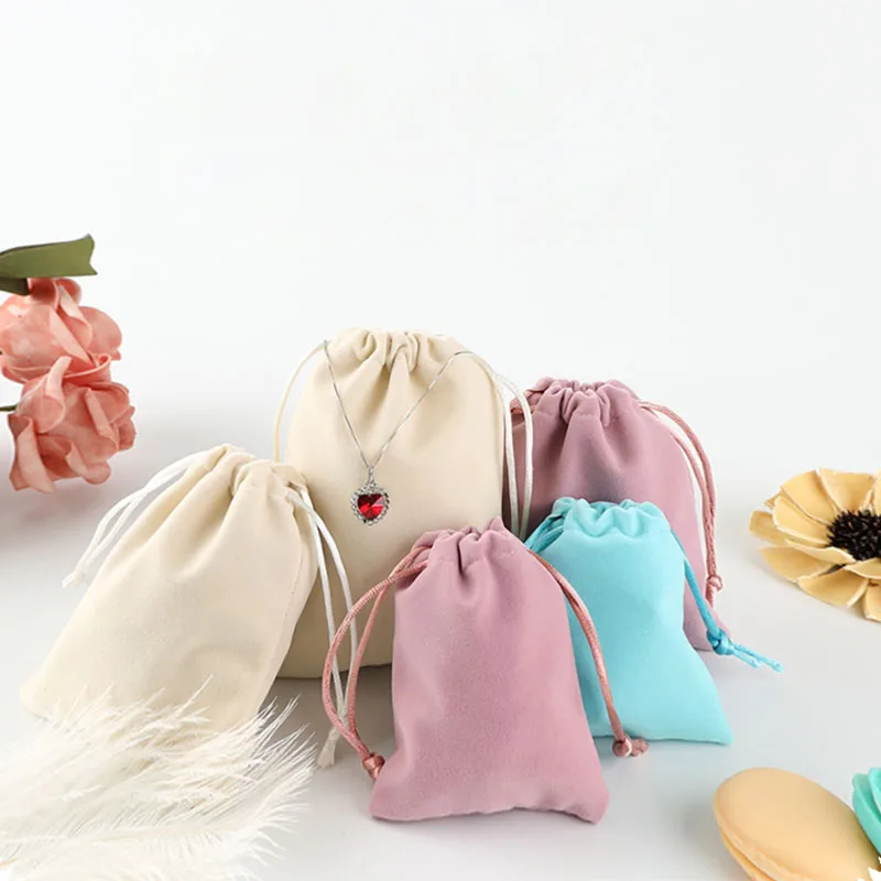 

High Quality Velvet Pouches Fabric Jewelry Packaging Bags Display Drawstring Packing Gift Bags & Pouches