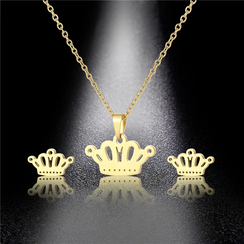 

Small Stainless Steel Lucky Queen Crown Love Pendant Chain Necklace Earring Set Wedding Love you Women Mother Jewelry