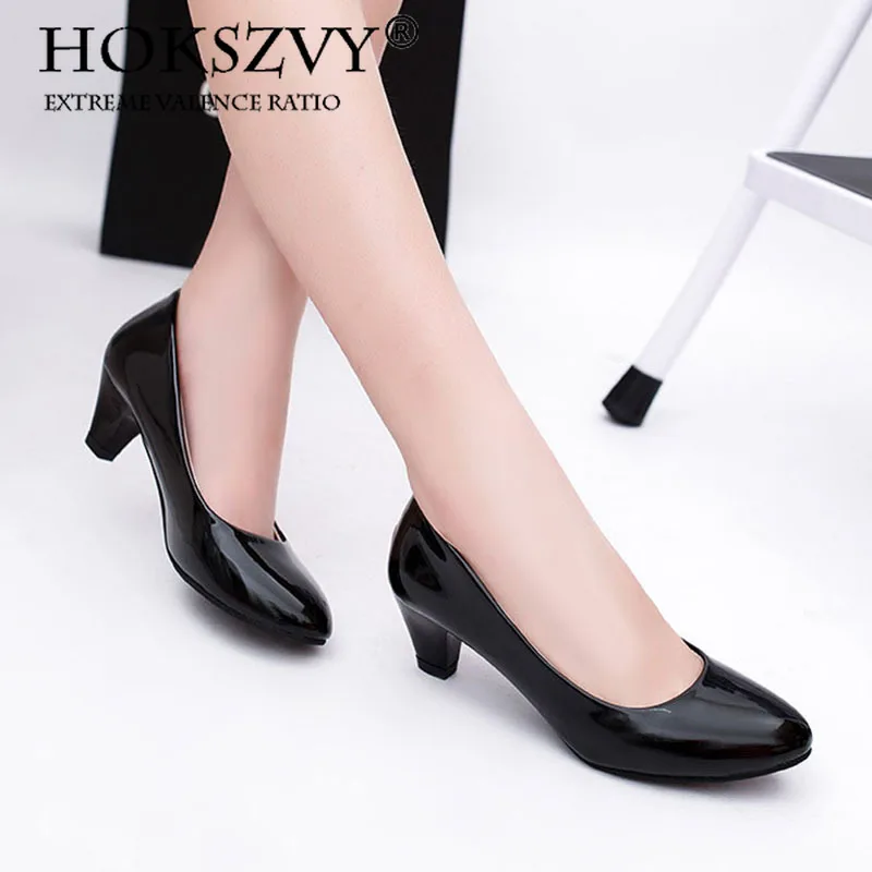 HOKSZVY/2021 г. Женская обувь Большие размеры для мам с круглым носком на не сужающемся