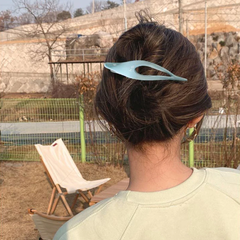 

Temperament Morandi Color Big Size Duckbill Clip Hairpins Top Clip Hair Crab Clamps Ponytail Holder Women DIY Makeup Headwear