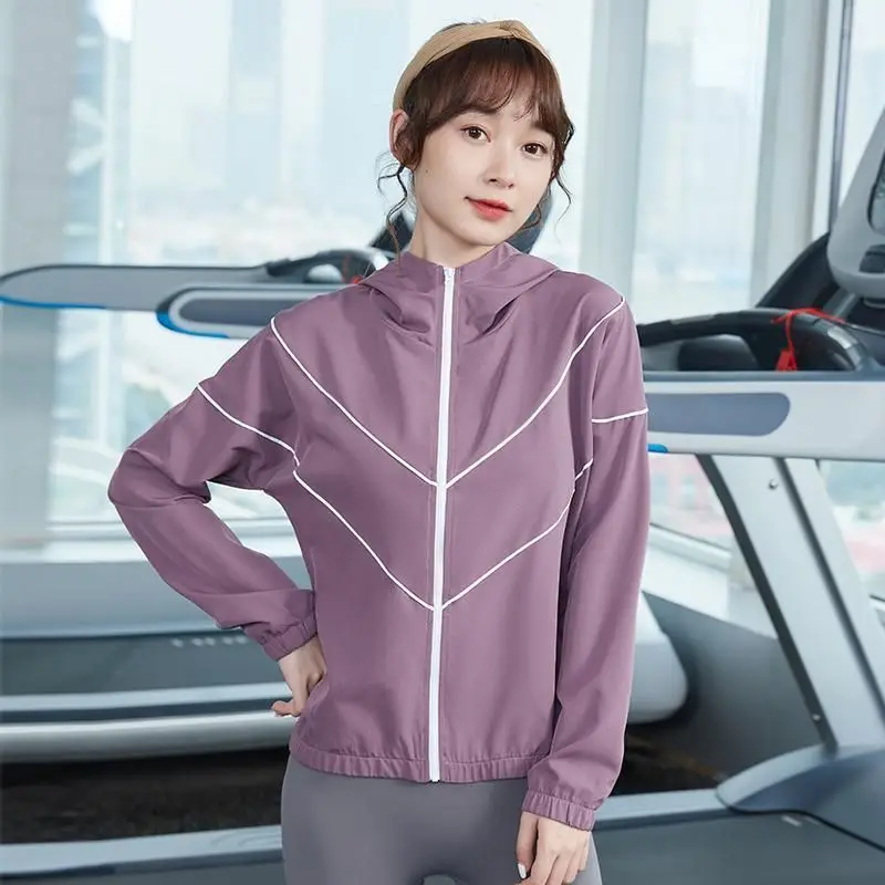

Женская куртка с капюшоном, Свободный кардиган, топ для йоги, бега, повседневная ветрозащитная одежда для фитнеса с длинными рукавами, спорт...