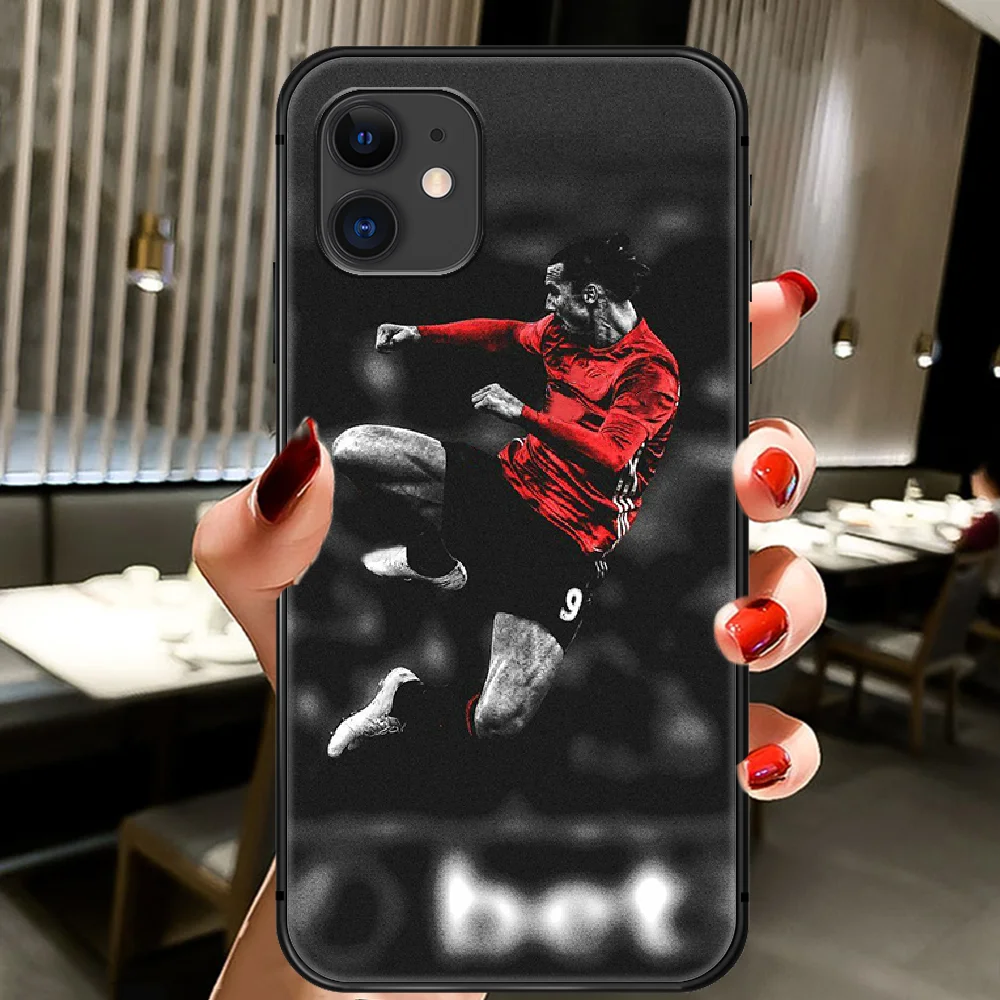 

Zlatan Ibrahimovic Football Phone Case Cover Hull For IPhone 5 5s se 2 6 6s 7 8 12 Mini Plus X XS XR 11 PRO MAX black Coque Tpu