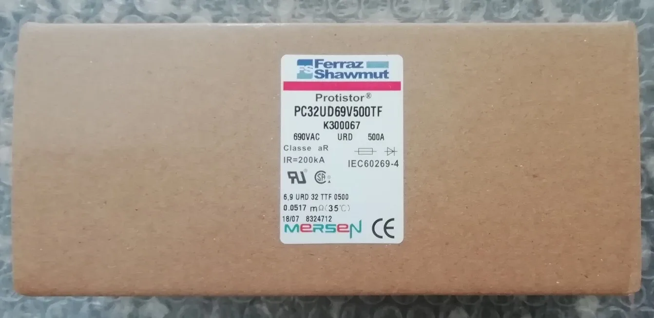 Fuses: PC32UD69V450TF 6 9 URD 32 TTF 0450 J300066 / PC32UD69V500TF K300067 PC32UD69V550TF L300068 aR |