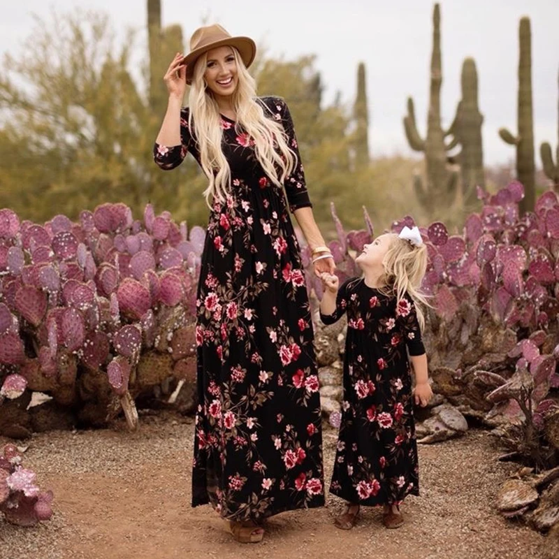 

Family Matching Outfits For Mom Daughter Dress Home Clothes Mother Childrens Girls Baby Casual Kids Long Skirt Parent Outfit Set
