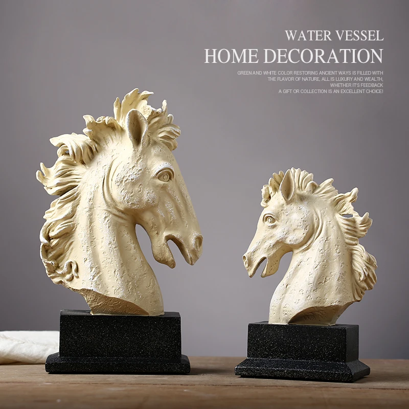 

USA country Home Furnishing jewelry ornaments on a horse sculpture study office living room lucky business gifts dies wedding