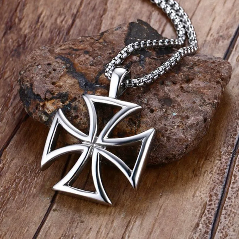 Vintage Hollow Knights Templar Cross Pendant Necklace for Men Boy Maltese Iron Fashion Male Jewelry | Украшения и аксессуары