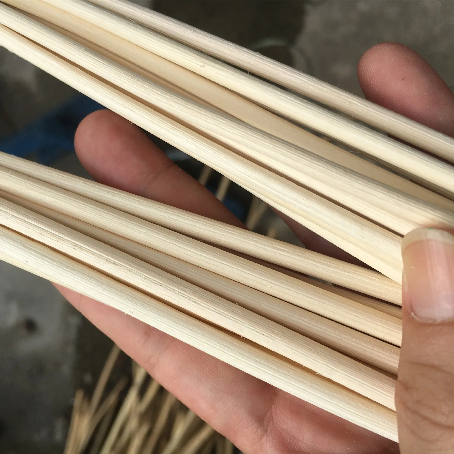 

Indonesia Natural Rattan core Cane Bark 10 Meters Chair Furniture Material