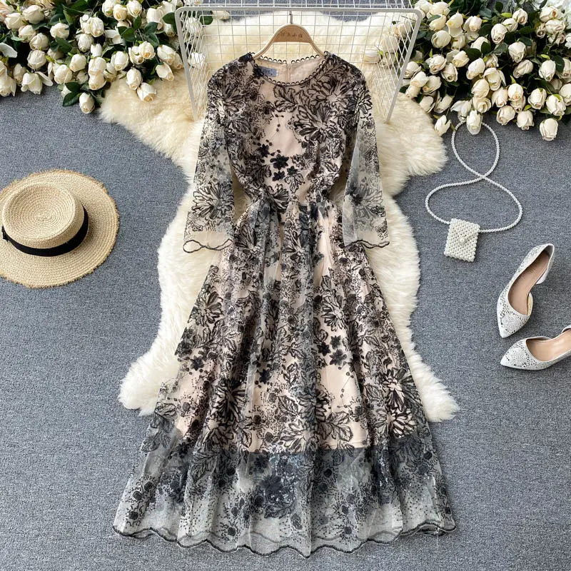 

Women's Vintage Embroidery Mesh Long Sleeve Dress 2021 Spring Autumn Elegant Slim A Line Dress Ladies Party Long Vestidos
