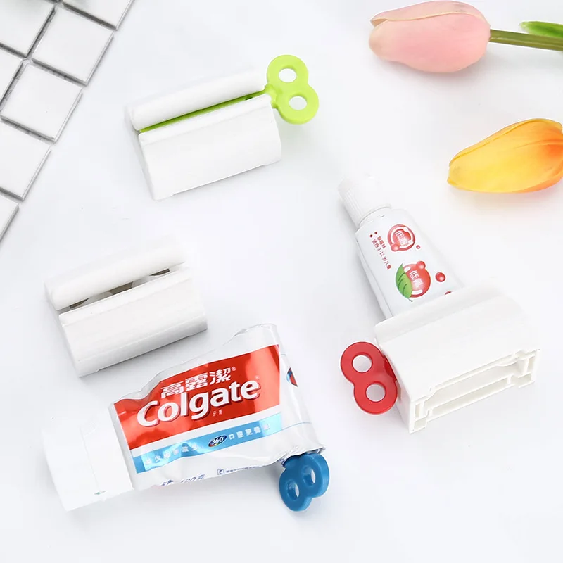 Japanese-style manual toothpaste squeezer Household squeeze clip-type bathroom supplies |
