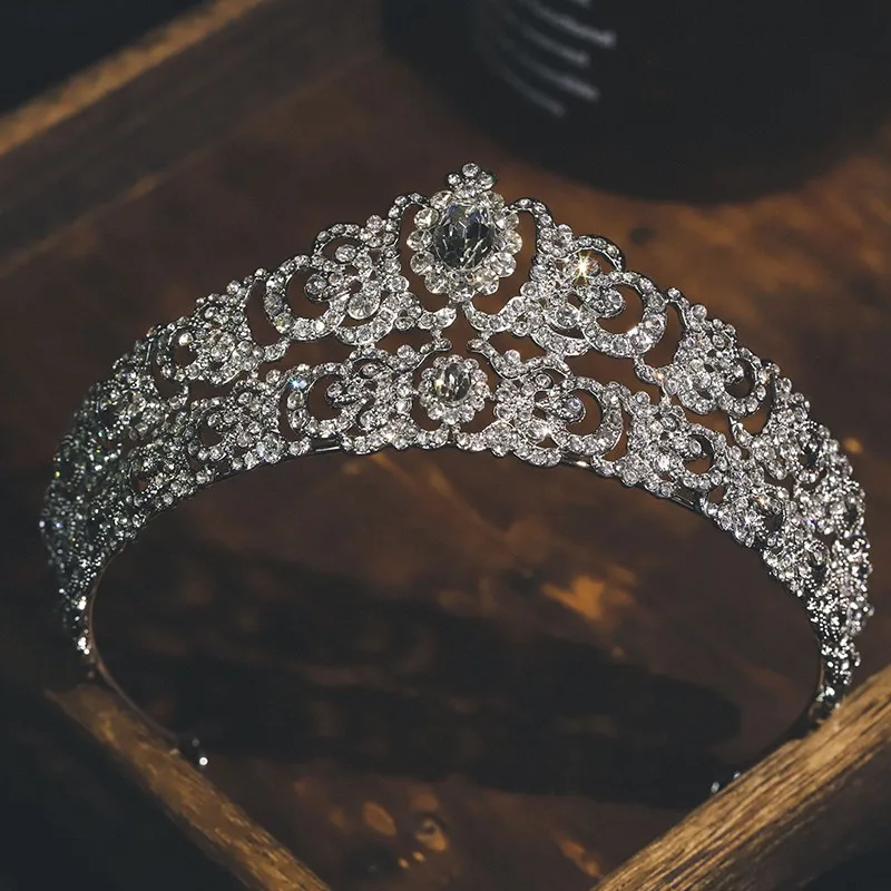 Luxury Cubic Zirconia Crown Crystal Heart Bridal Tiaras Baroque Rhinestone Pageant Diadem CZ Headbands Wedding Hair Accessories