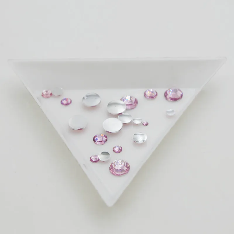 Стразы на Клее для художественное оформление ногтей смешанные размеры