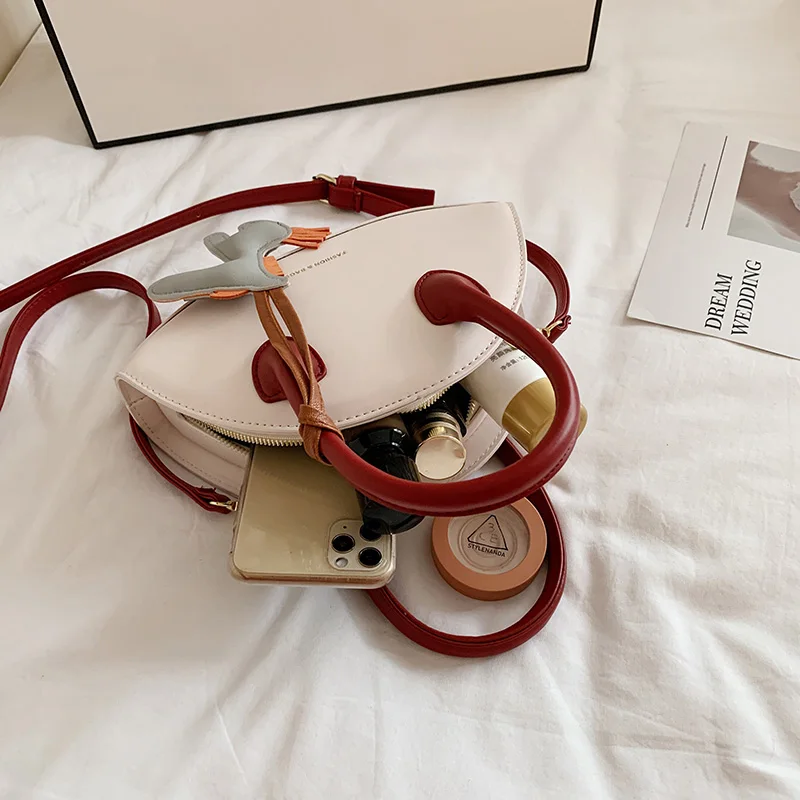 

Small bag women's bag 2020 summer new fashion unique design small bag sweet cute one Shoulder Messenger Bag