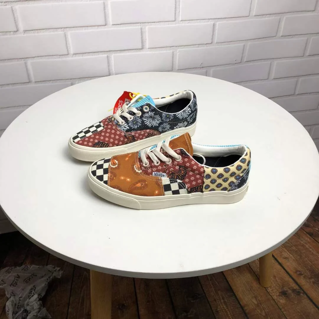 

Korean version of Vance cashew flower board shoes Era joint flower cashew nut checkerboard patch shoes lazy one pedal canvas