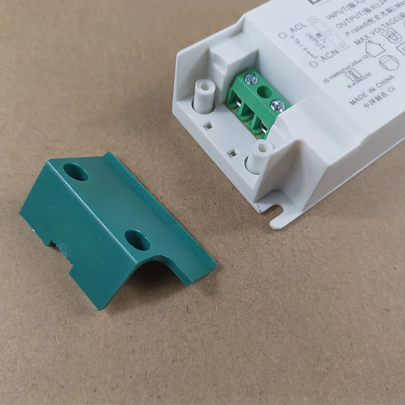 Коммерческое освещение для помещений без мерцания светодиодный драйвер 600 мА