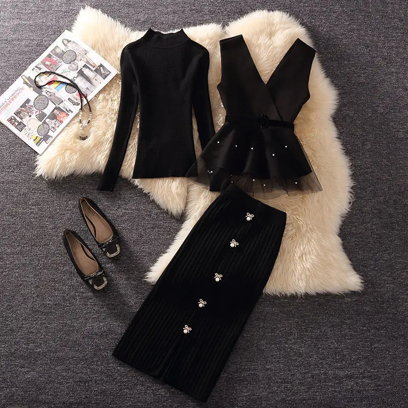 

2020 nian Autumn Western Style Knitted Sweater Beaded Mesh Tied Lotus Leaf Waistcoat Three-Piece Suit