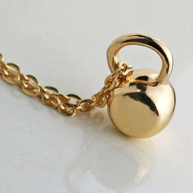 Крошечное ожерелье с подвеской колокольчиком в виде чайника ювелирные изделия