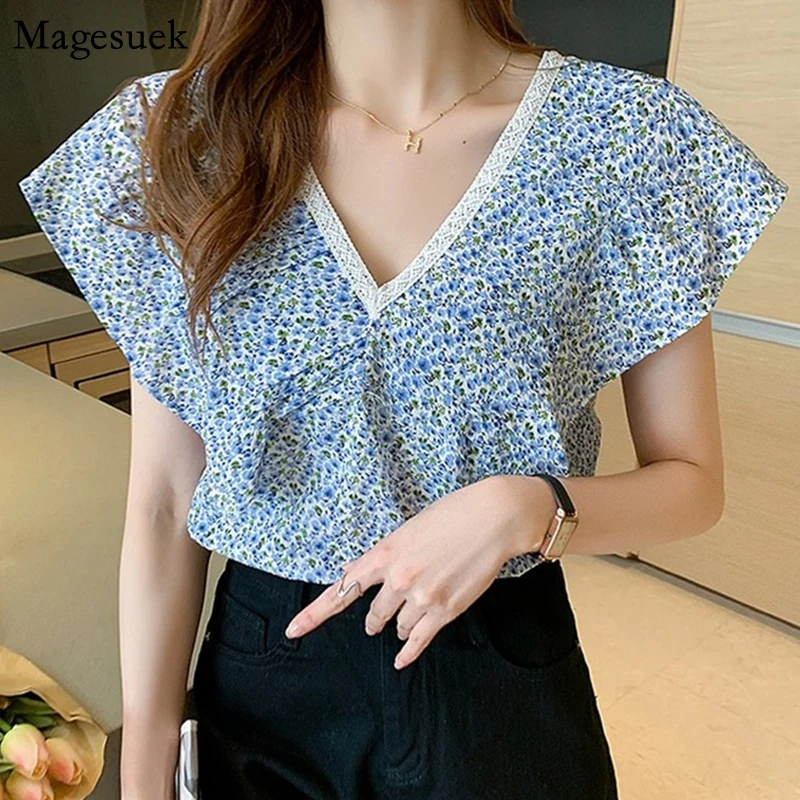 

Korean Chic Ruffles Cotton Floral Shirt Women Casual Vintage Loose Print Blouses Women V Neck Sleeveless Tops Blusas Mujer 14921