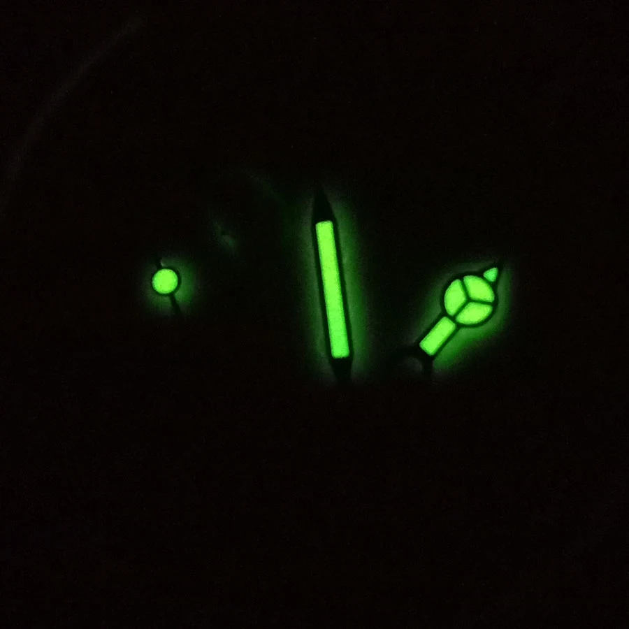 Светящийся желтый стрелки часов подходят приблизительный срок поставки: 2836 2824