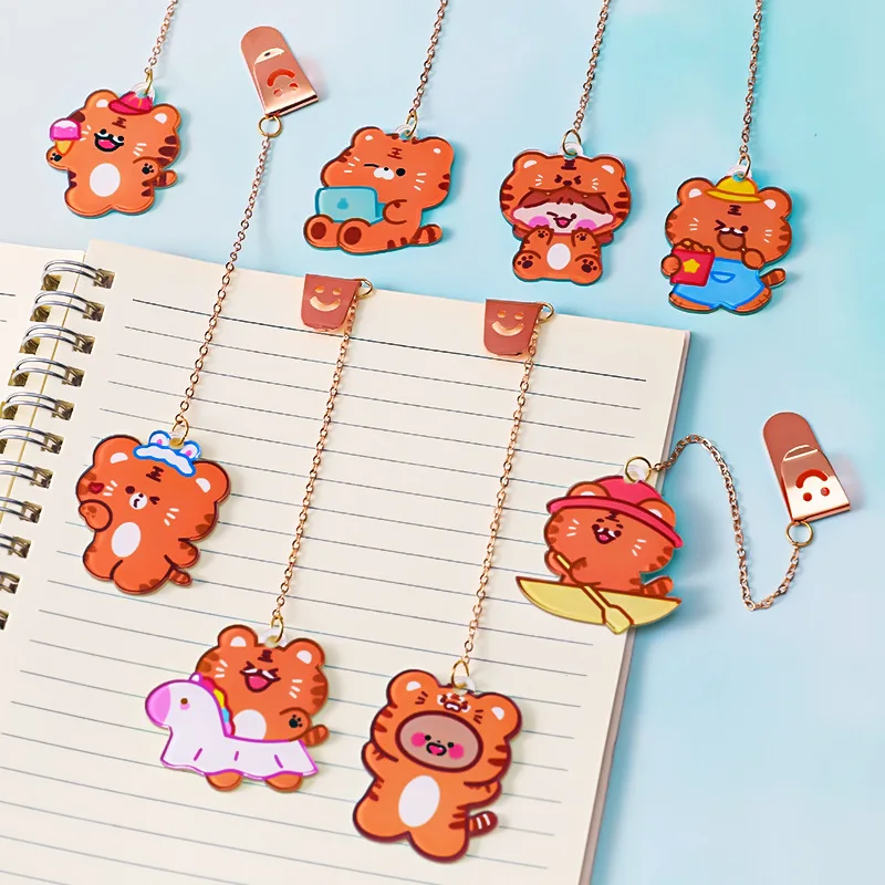 

4PCS/SET Cartoon Bear Pendant Bookmark Cute Tiger Animals Metal Chain Page Holder Daily Book Mark Children Bookmarks for books