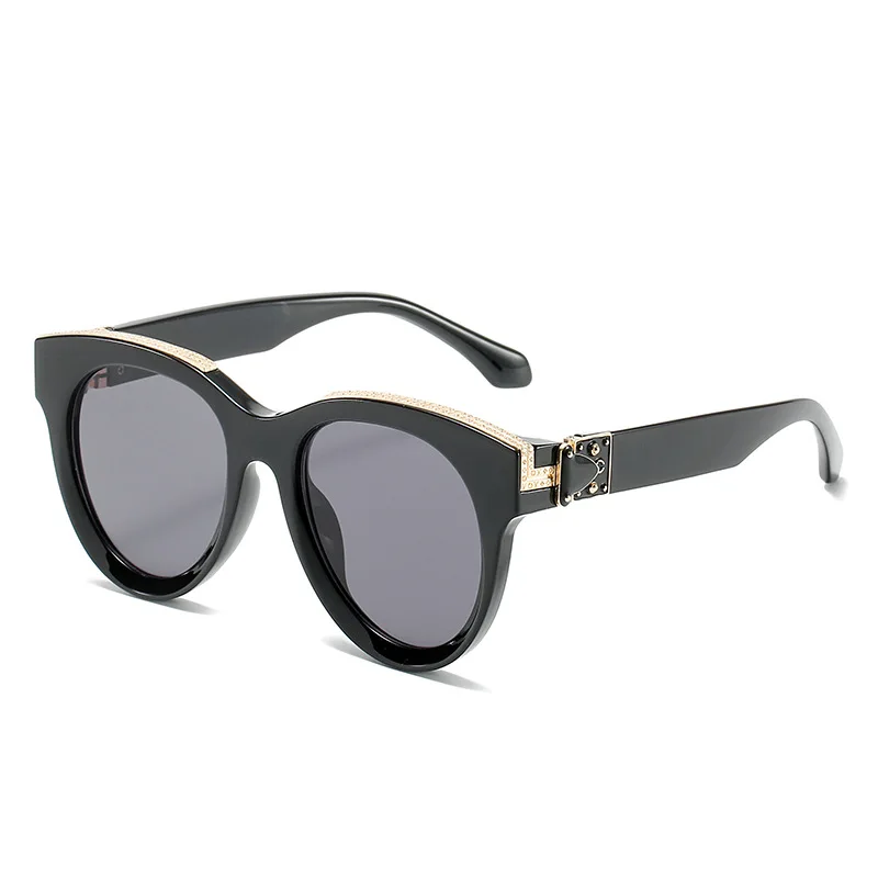 

Очки солнцезащитные для мужчин и женщин UV-400, роскошные брендовые дизайнерские овальные модные дорожные очки с градиентом, с защитой от ульт...