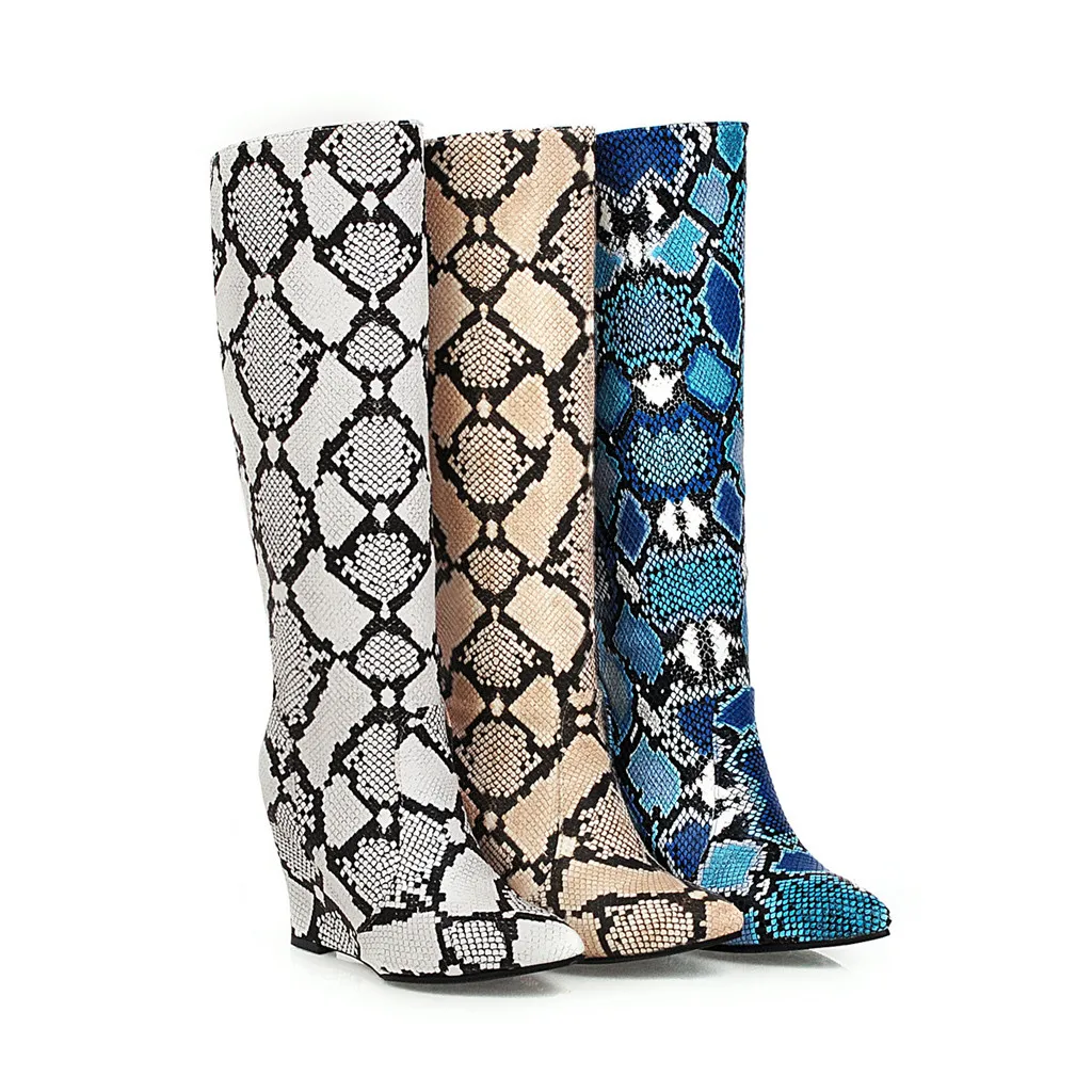 Ботинки женские кожаные туфли на танкетке с острым носком без застежки со