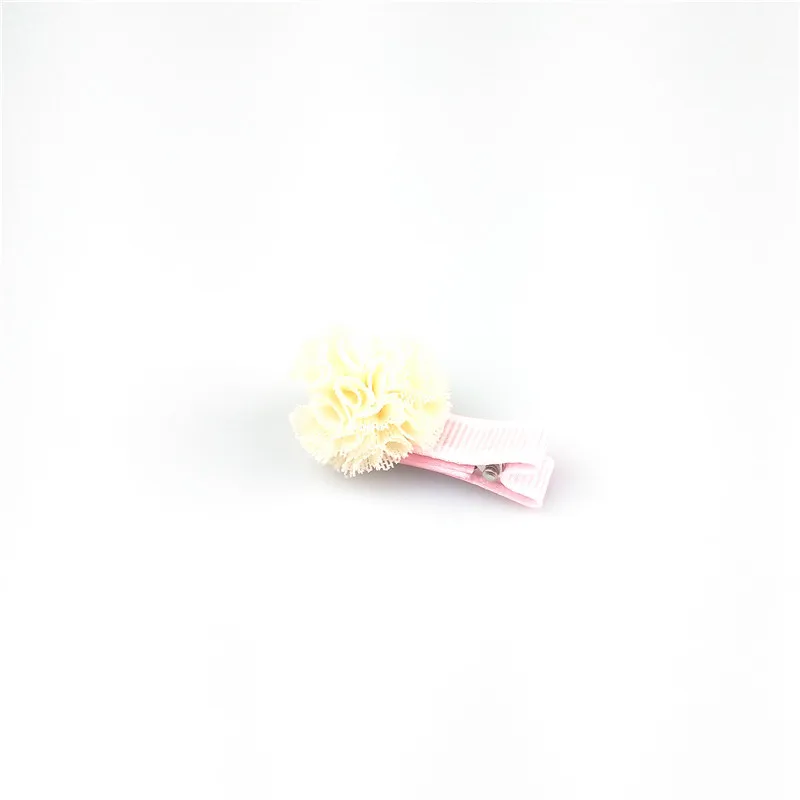 1pcs 5cm Hairpins Snap Hair Clips for Children Girls Hair Accessories Baby Cute Hair Clip Pins Gauze ball Color Metal Barrette - Цвет: C2 Milk white