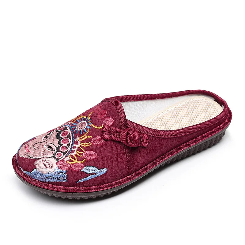 

2021 Spring New Ethnic Style Embroidered Shoes Outer Wear Closed Toe Old Beijing Cloth Flat-Heeled Casual Shoes Women