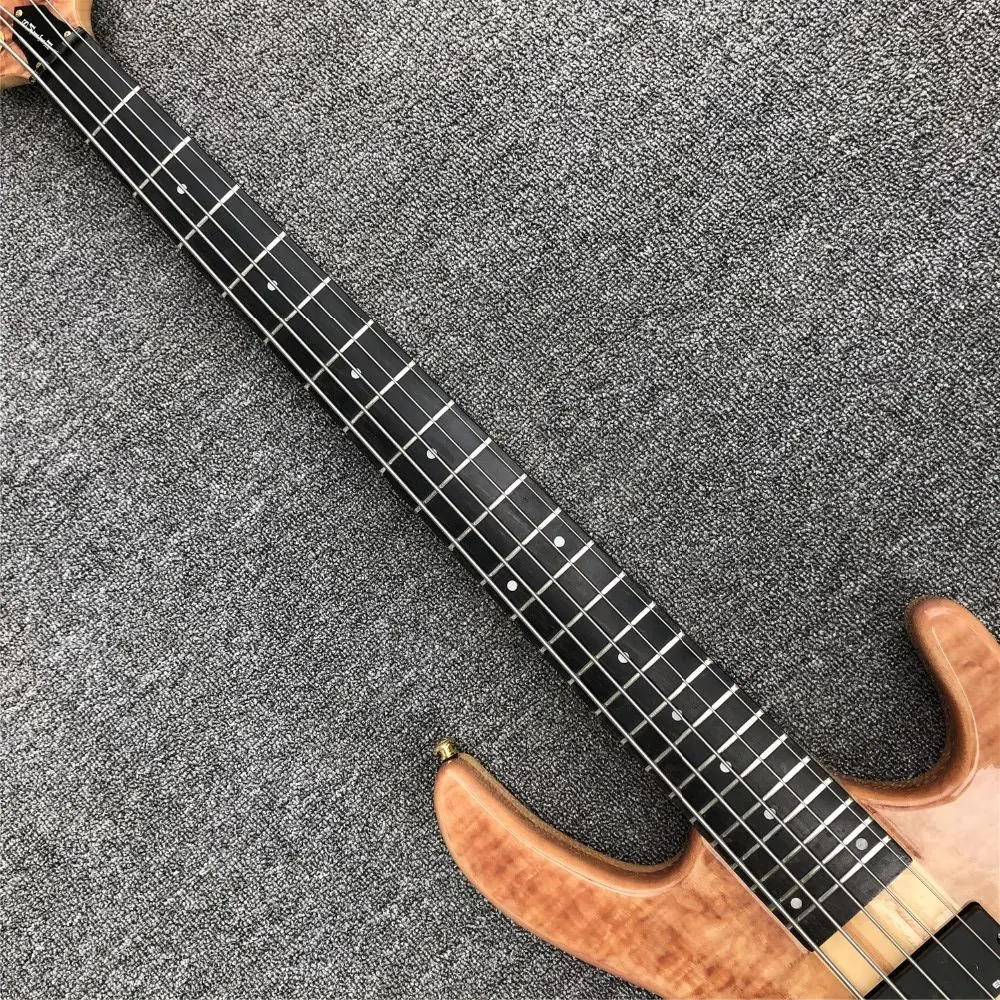 

OEM. Exclusive Manufacturing. Ebony Fingerboard 9V Active Pickup Electric Bass Guitar. Free Delivery