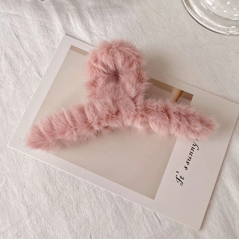 

Korean Women Winter Fuzzy Plush Big Hair Claw Jaw Clip Colorful Fluffy Furry Hairpin Sweet Vintage Ponytail Holder Barrette Hair