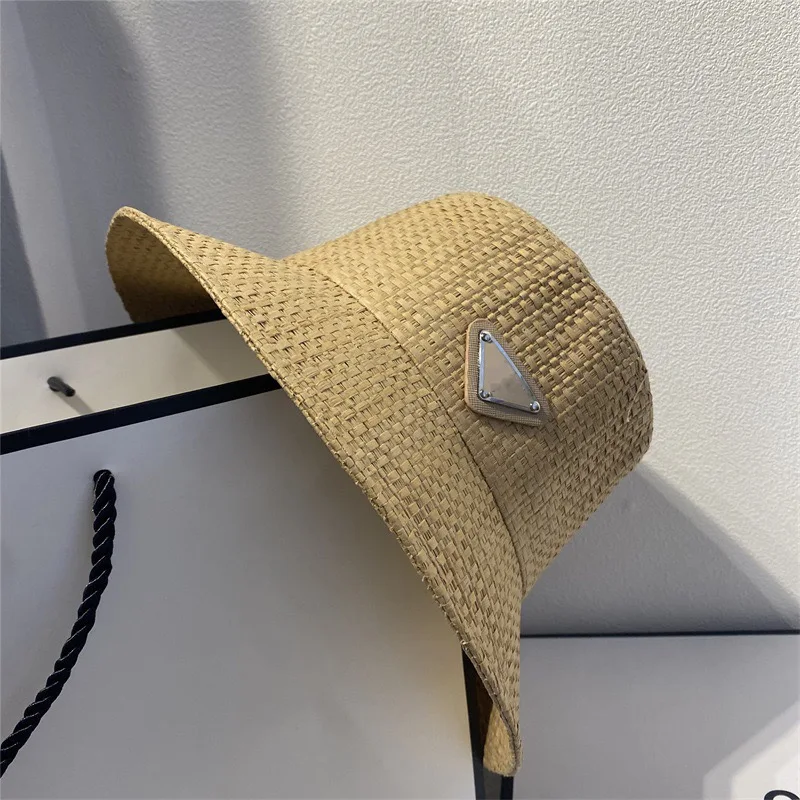 

Luxury Brand Women Straw Hats Triangle Metal Label Summer Hat Travel Beach Casual Caps With Brand Labels