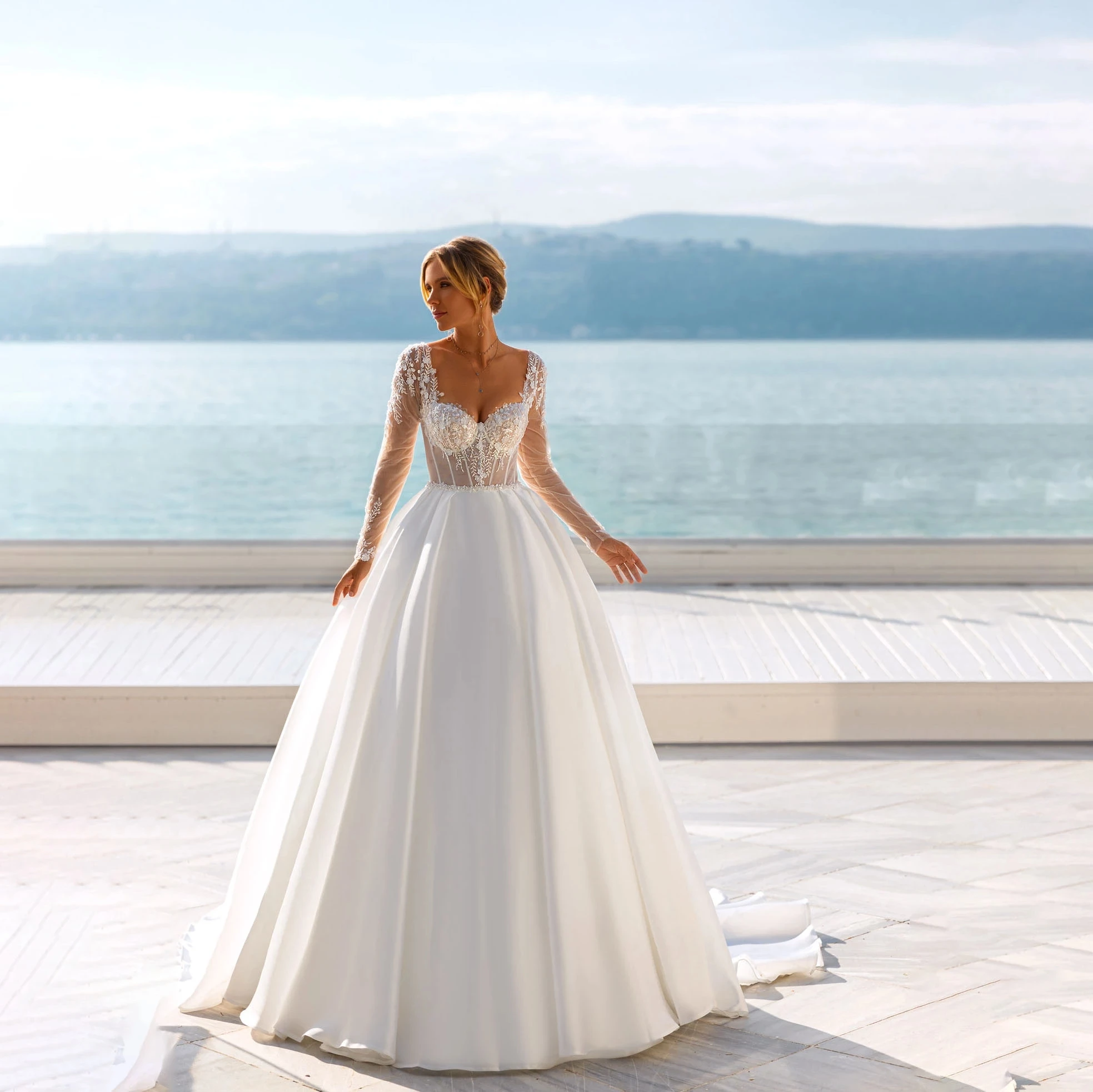 

HERBURNL Wedding Gowns Dresses A-line Sweetheart Floor-length Lace-up Flower Applique Satin Long Sleeve Novia For Women