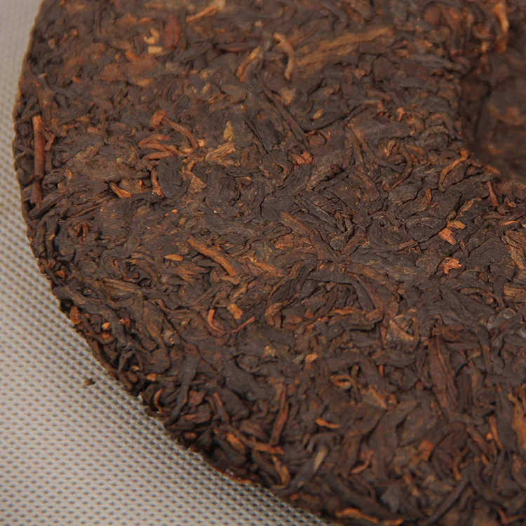 

2005 Yunnan Puwen Yunya Menghai Shu Pu-erh 357g Aged Old Ripe Cake Tea