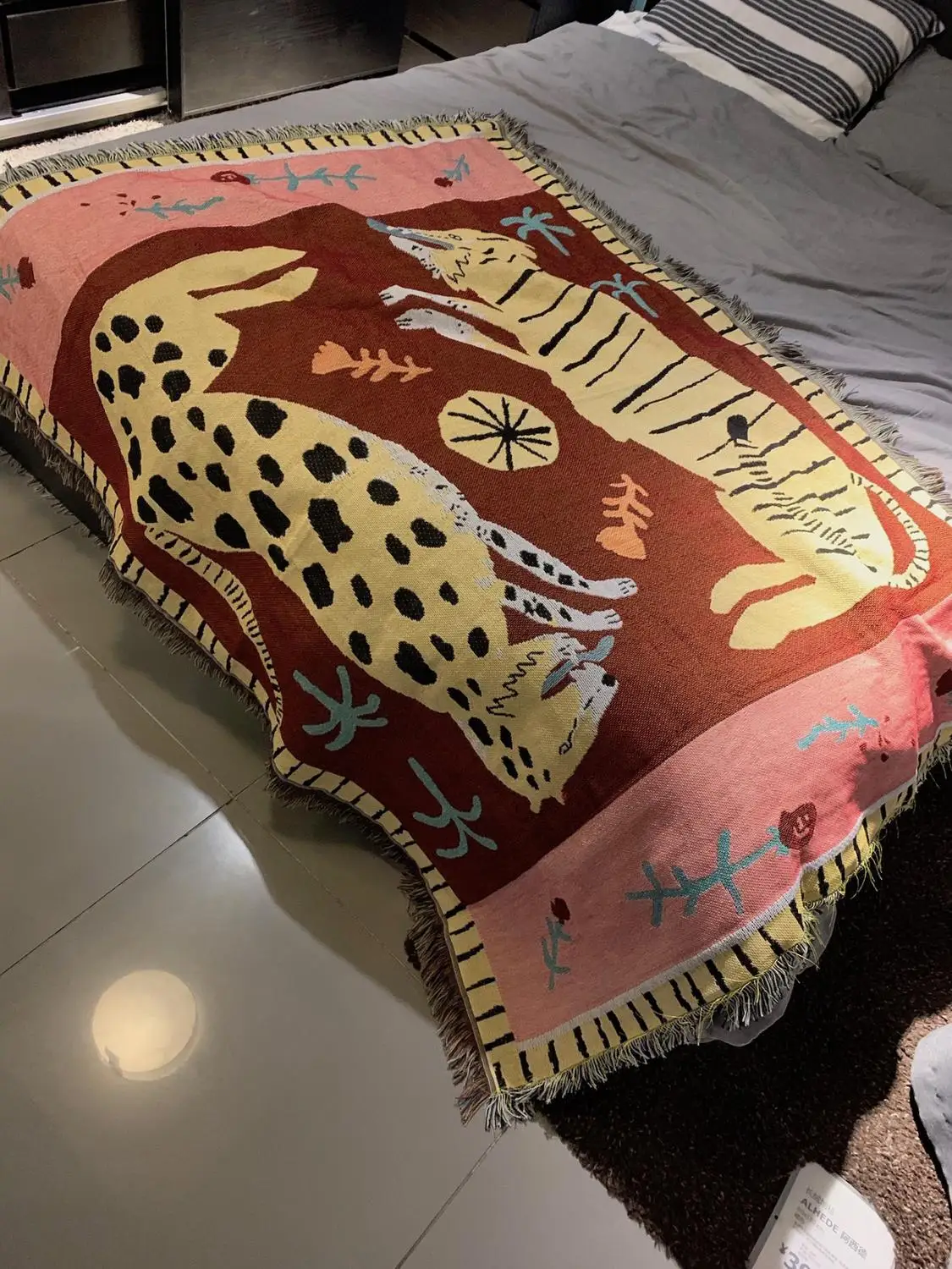 

Casual Blankets Carpet Decoration pink panther Carpet Sofa Leisure Carpet Original Single Tapestry Sofa Mat