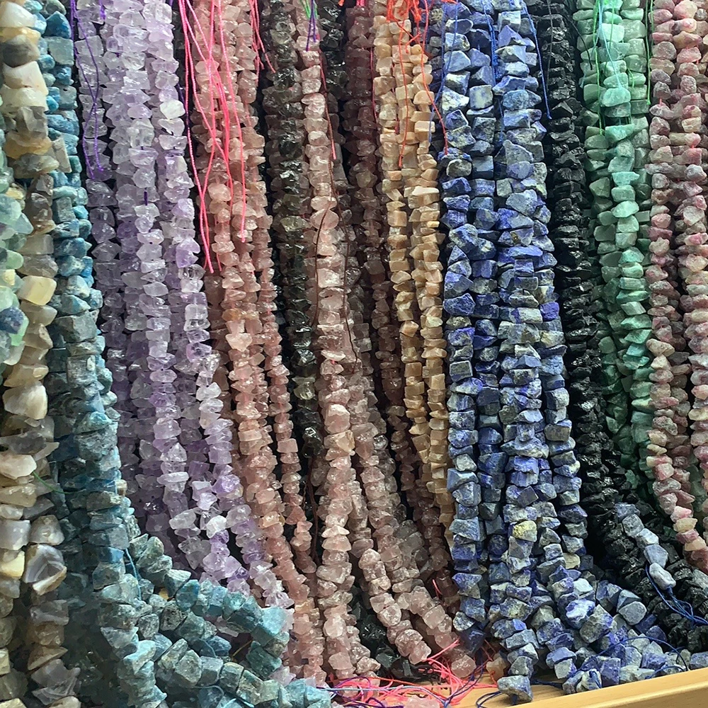 

Бусины из драгоценных камней, натуральный камень, грубые нестандартные раздавленные розовые кристаллы, клубника, агат, хрустальное ожерель...