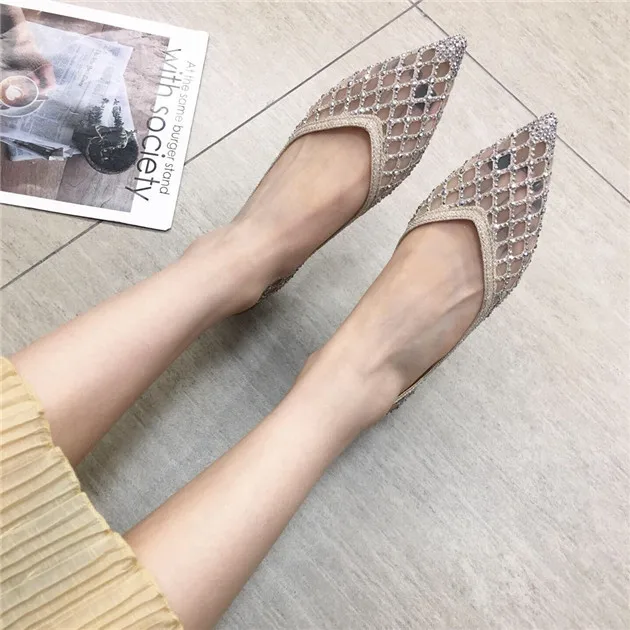 Pointed Shallow Water Diamond Fairy Wearing Flat Sole Single Shoe Mesh Air Permeable Hollow Beans Shoes  female shoes