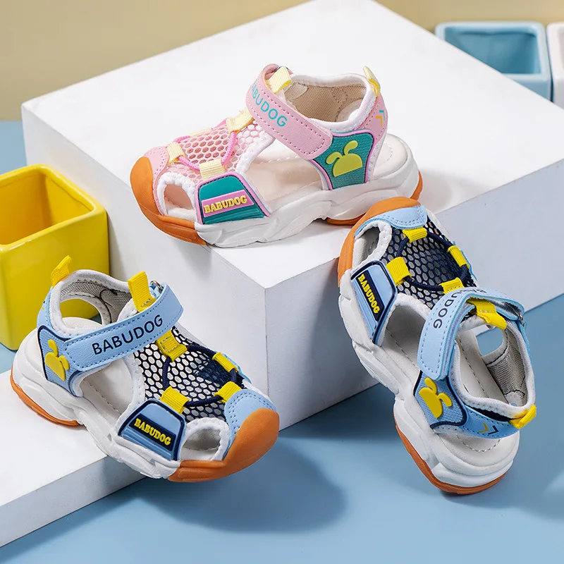 

Summer Sport Sandals for Baby Girls Soft Leather Anti-Slippery Sole Children's Shoes 1-6y Kid Boy Cut-outs Flat Beach Shoes 2021