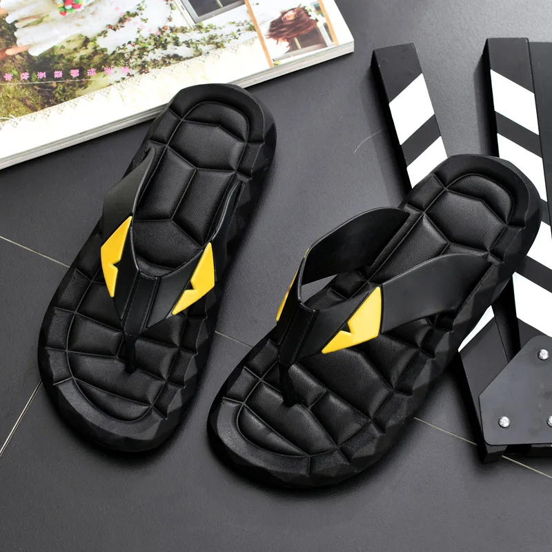 

2021 New Arrival Summer Men Flip Flops High Quality Beach Sandals Anti-slip Zapatos Hombre Casual Shoes Wholesale