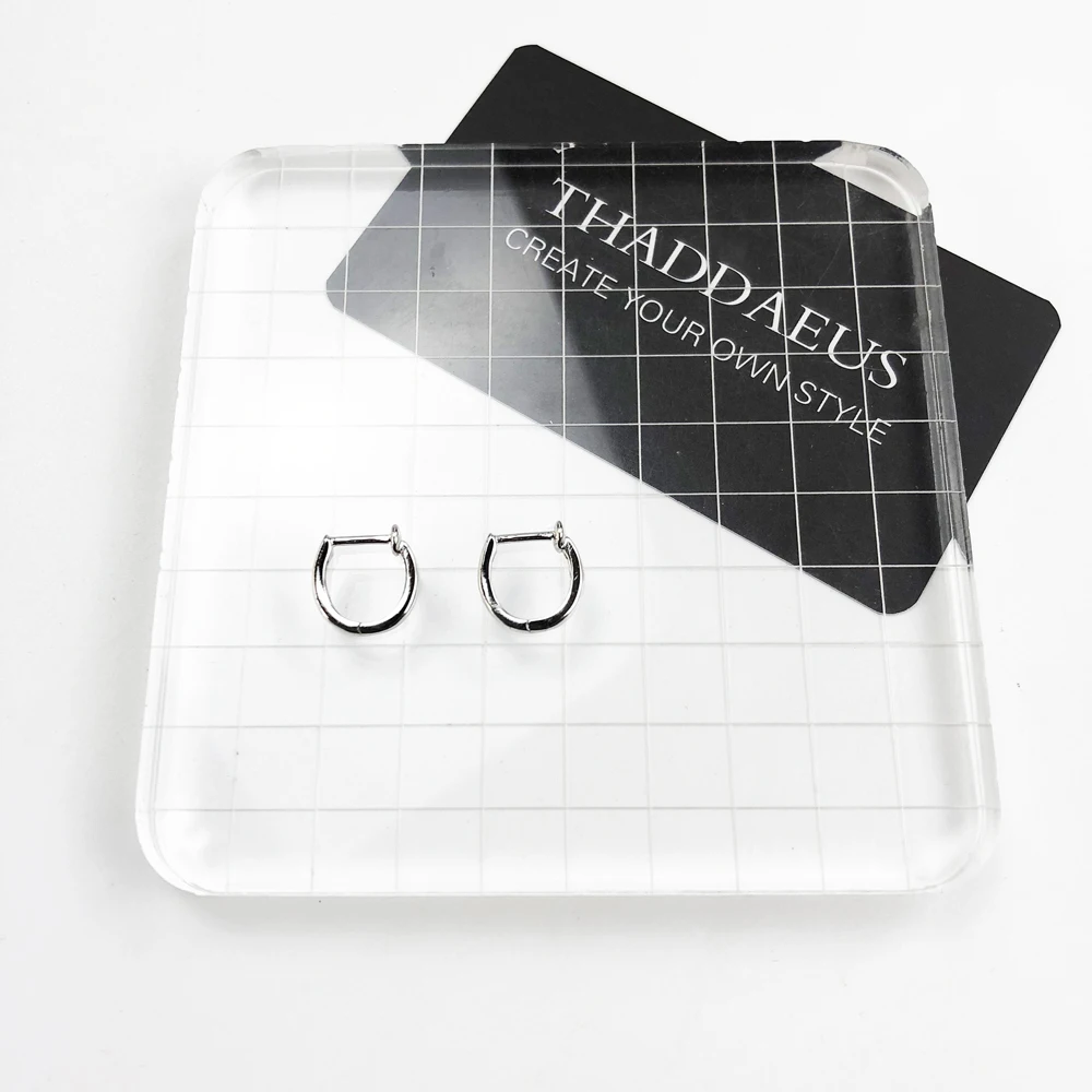 Классические серьги кольца на петлях в креольском стиле Модные женские